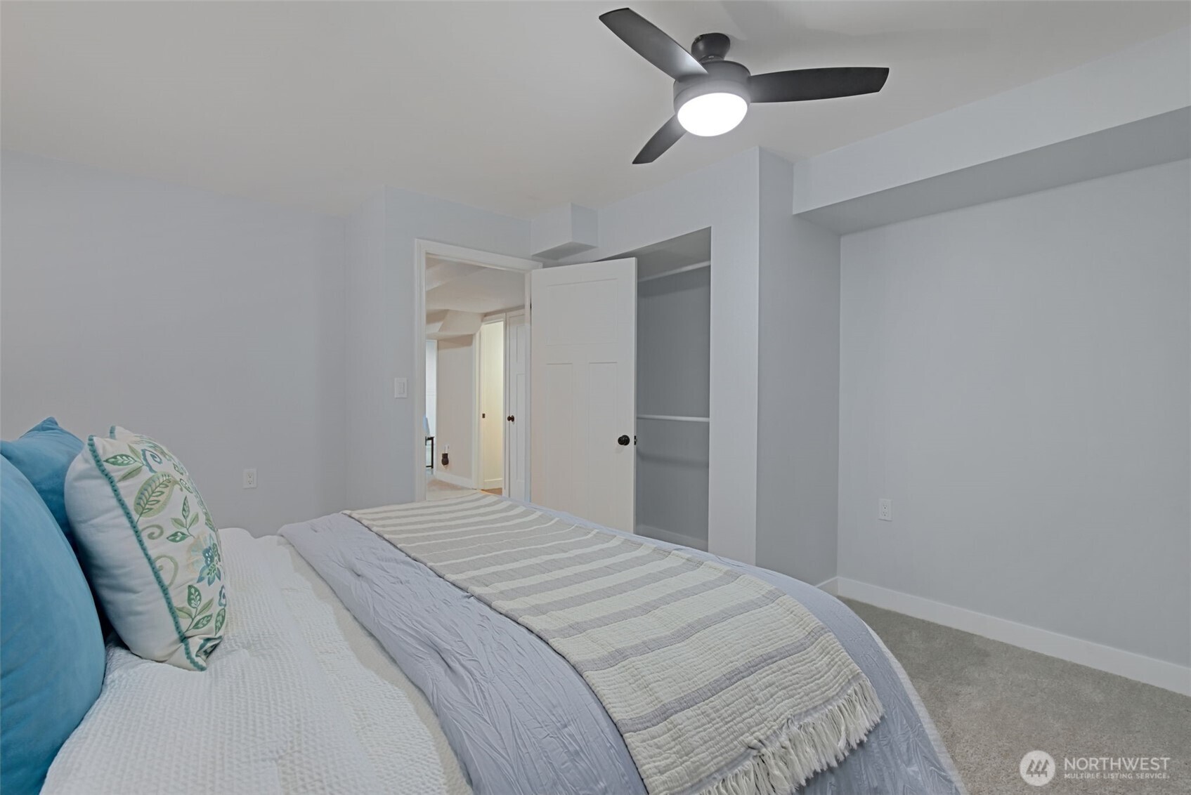 15442 Se 22nd Place Property Photo 30