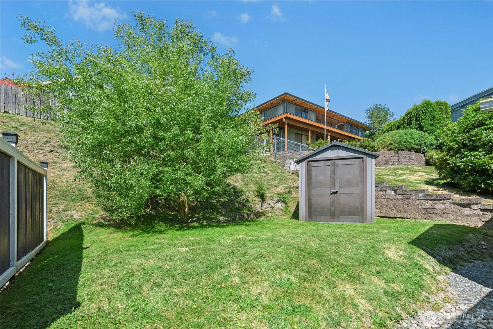 1035 Temple Drive Property Photo 18
