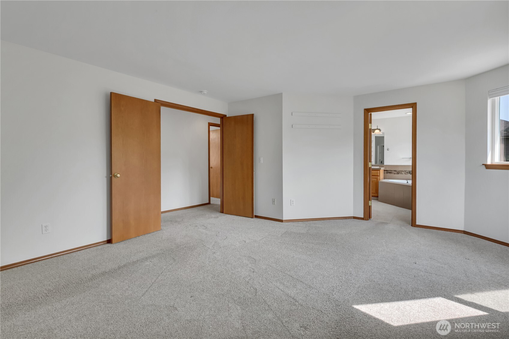 1925 19th Street Property Photo 23