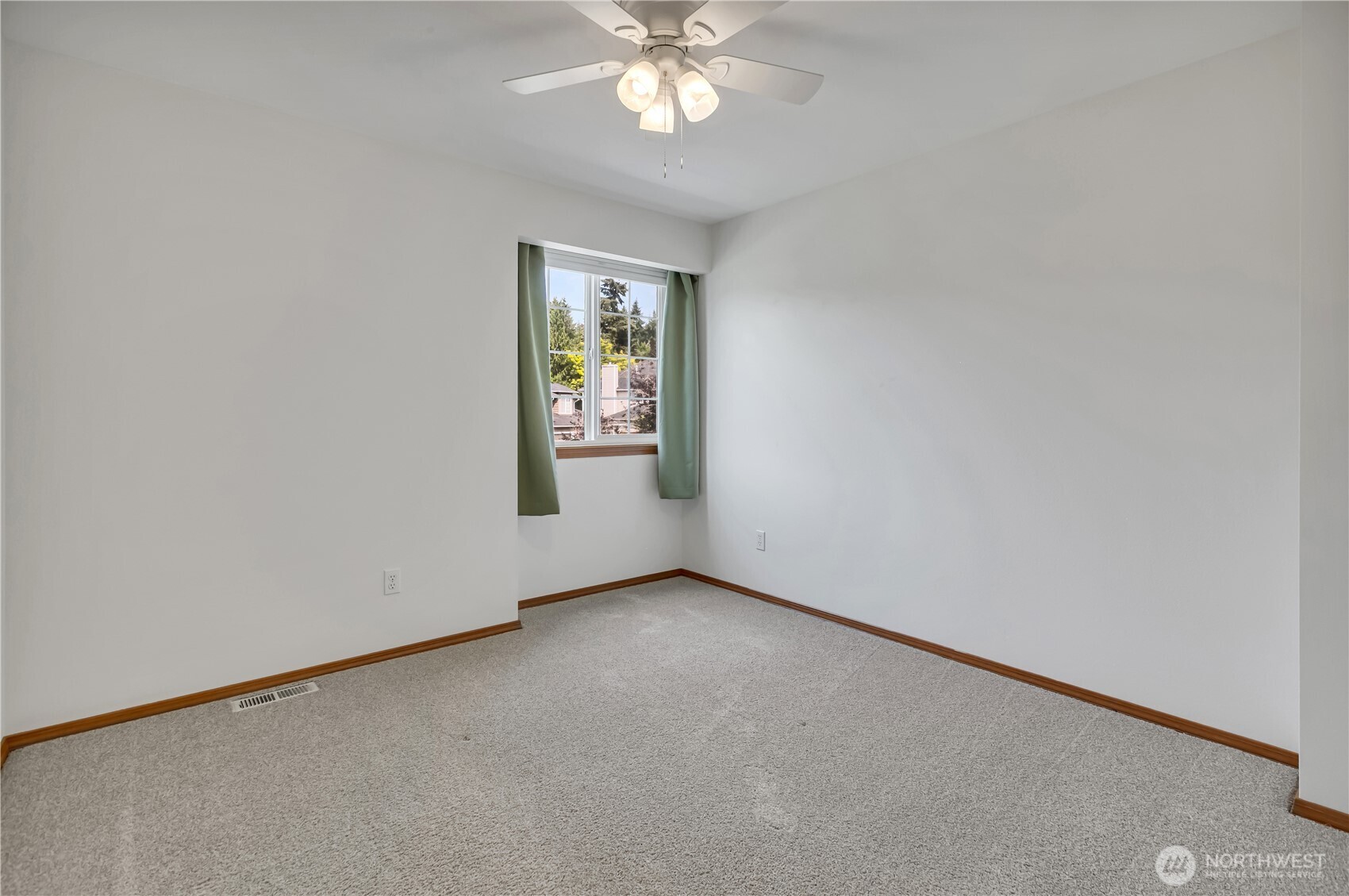 1925 19th Street Property Photo 28
