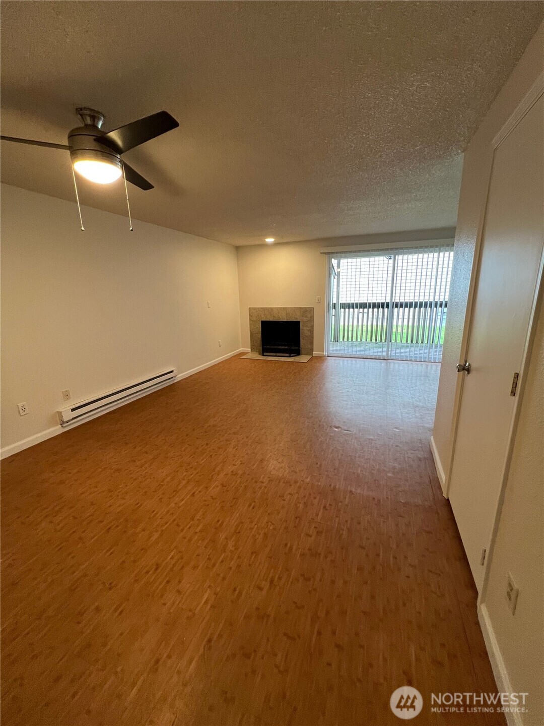 12429 1st Avenue 2 Property Photo 3