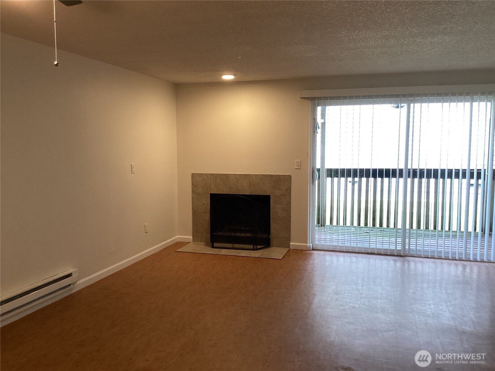 12429 1st Avenue 2 Property Photo 4
