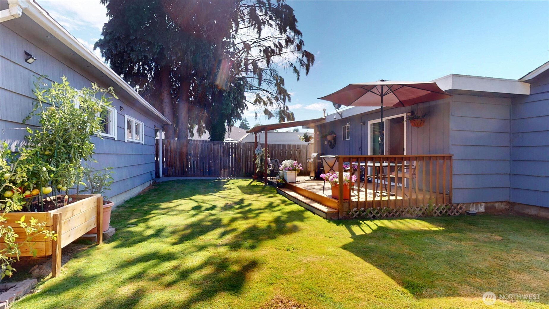 521 E Magnolia Avenue Property Photo 22