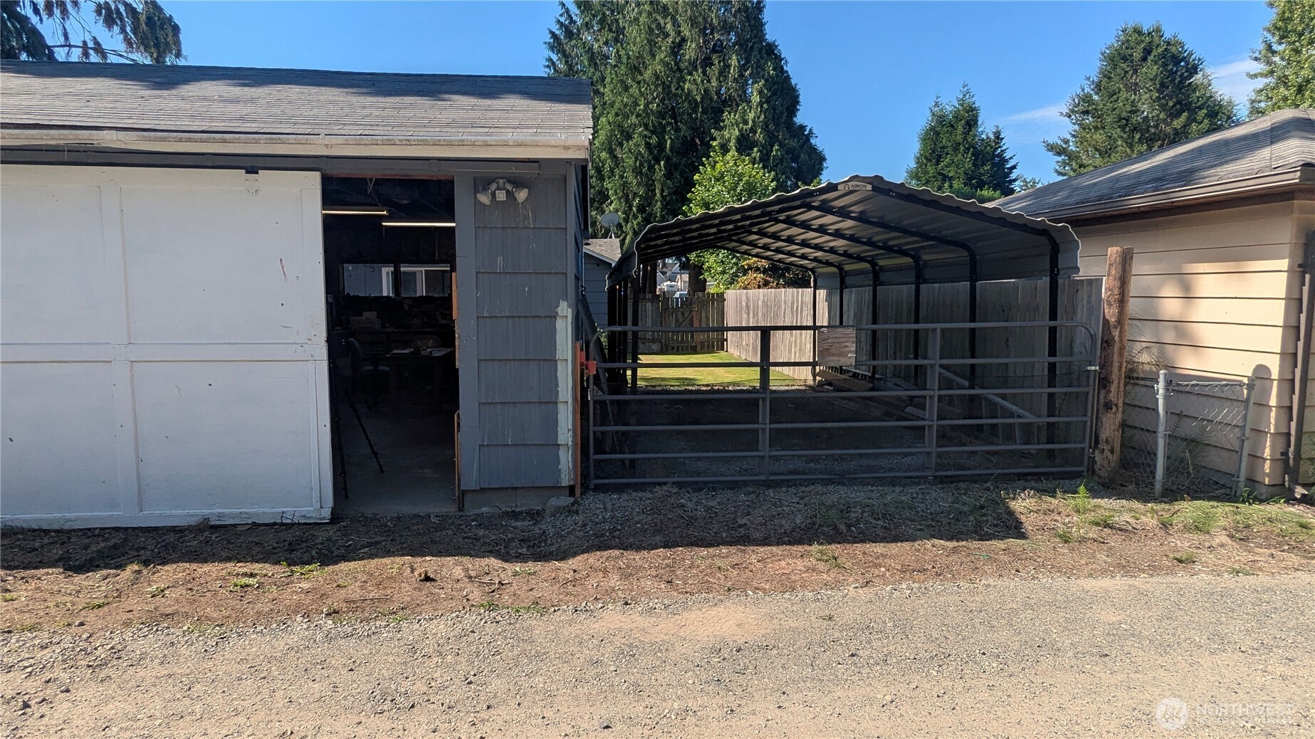 521 E Magnolia Avenue Property Photo 26