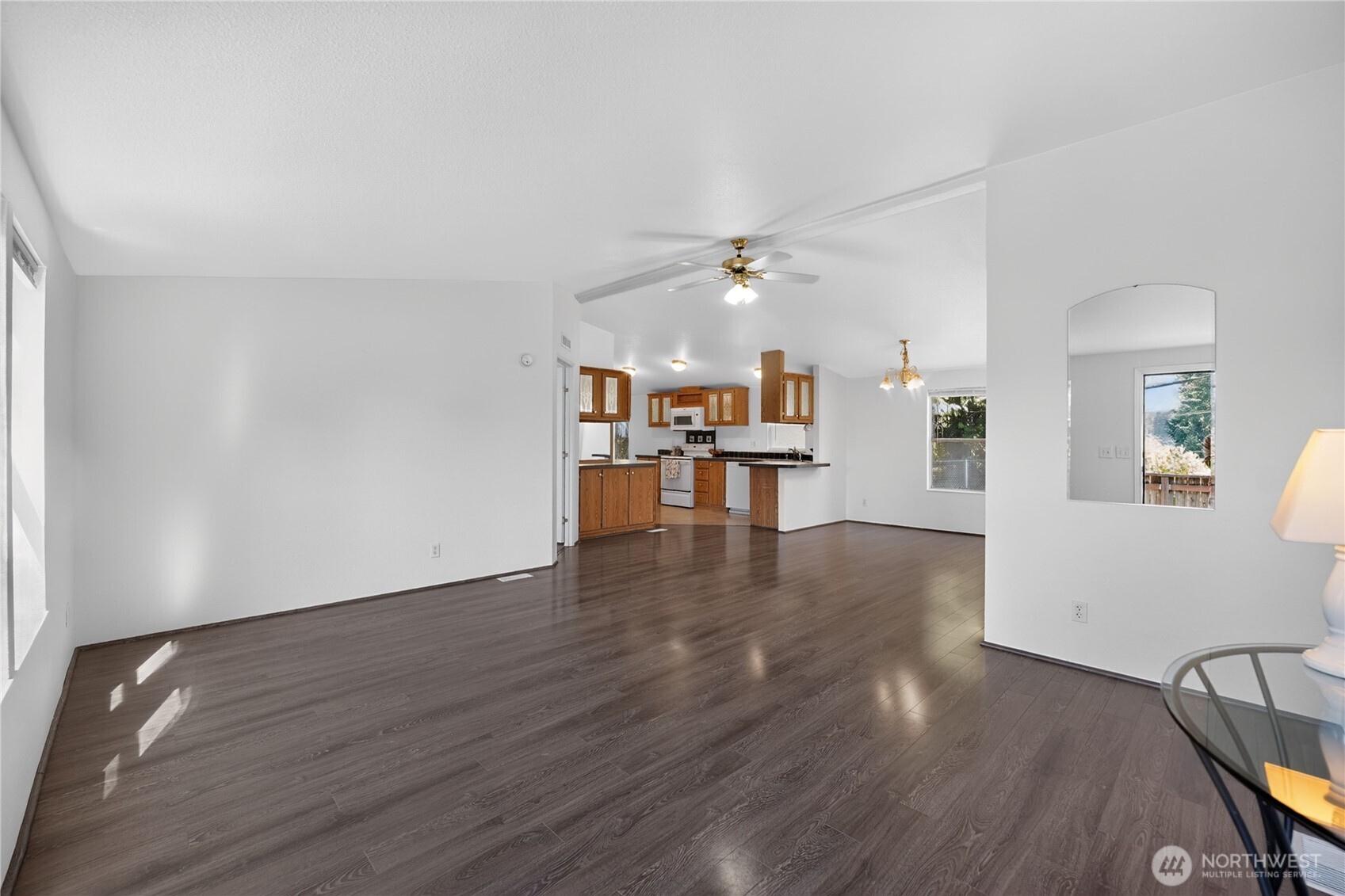 1450 Northlake Way Property Photo 7