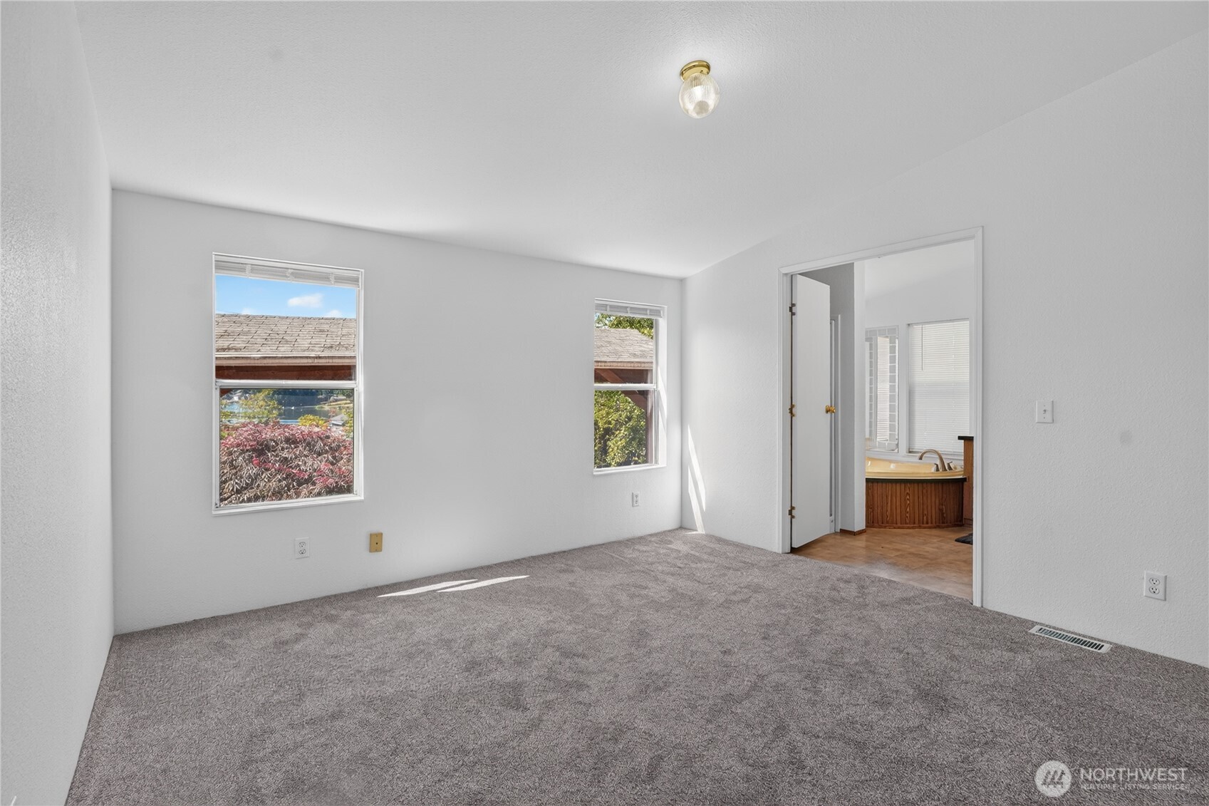 1450 Northlake Way Property Photo 19
