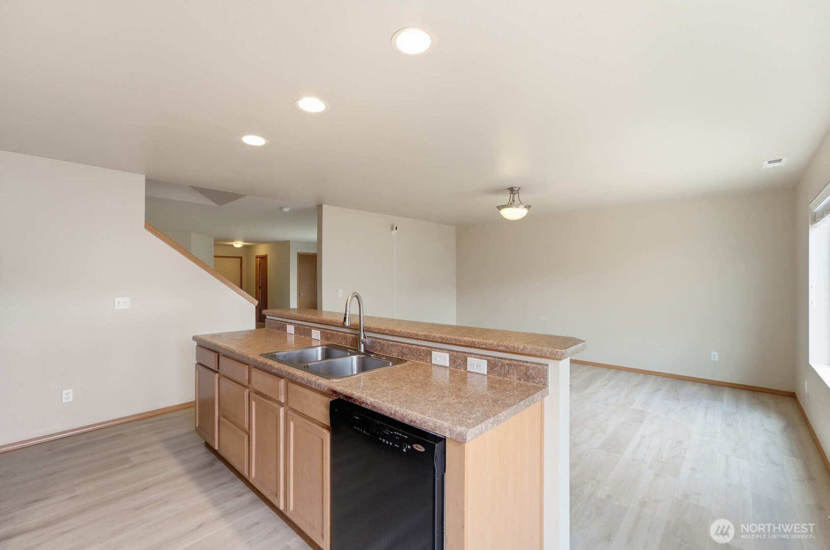 8419 79th Street Property Photo 13