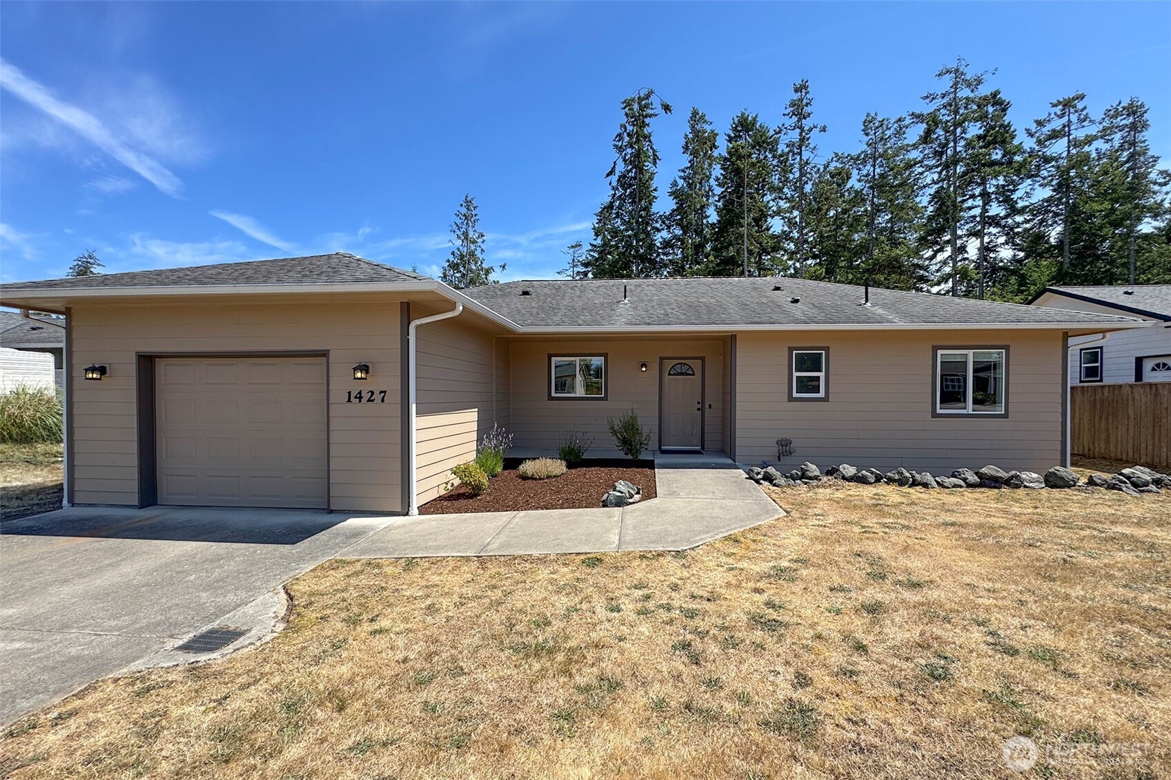 1427 W Pendley Court Property Photo 1