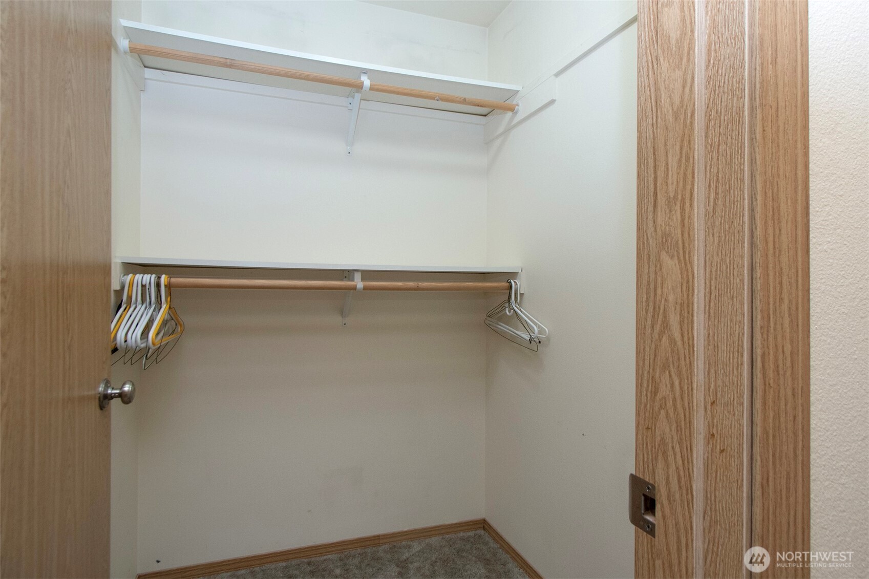 1427 W Pendley Court Property Photo 25