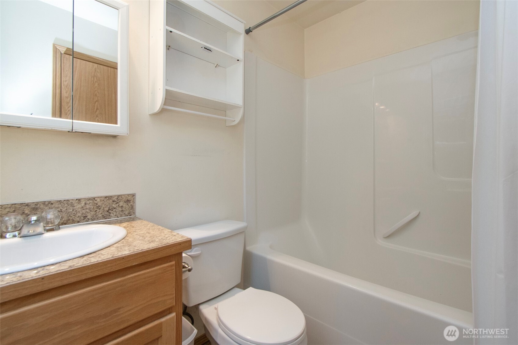 1427 W Pendley Court Property Photo 27