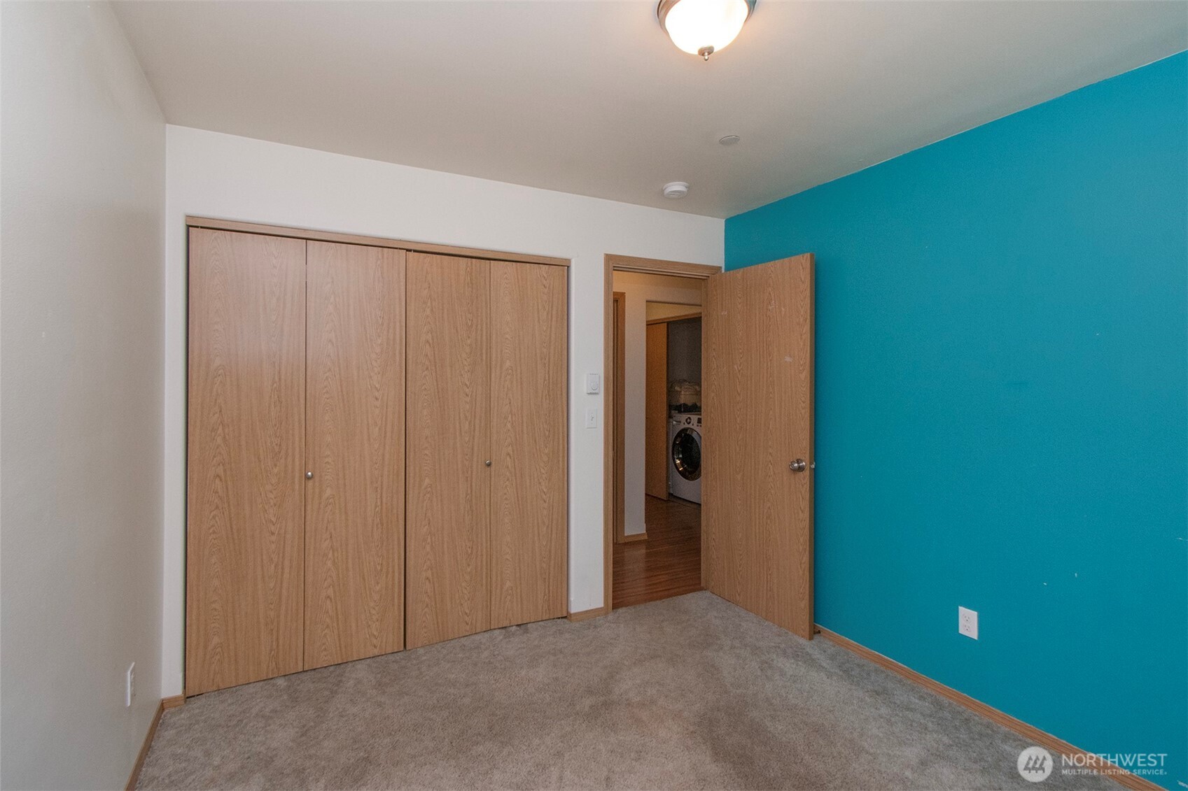 1427 W Pendley Court Property Photo 32