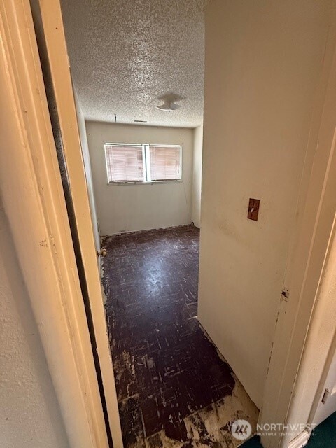 710 S Hawthorne Drive Property Photo 27