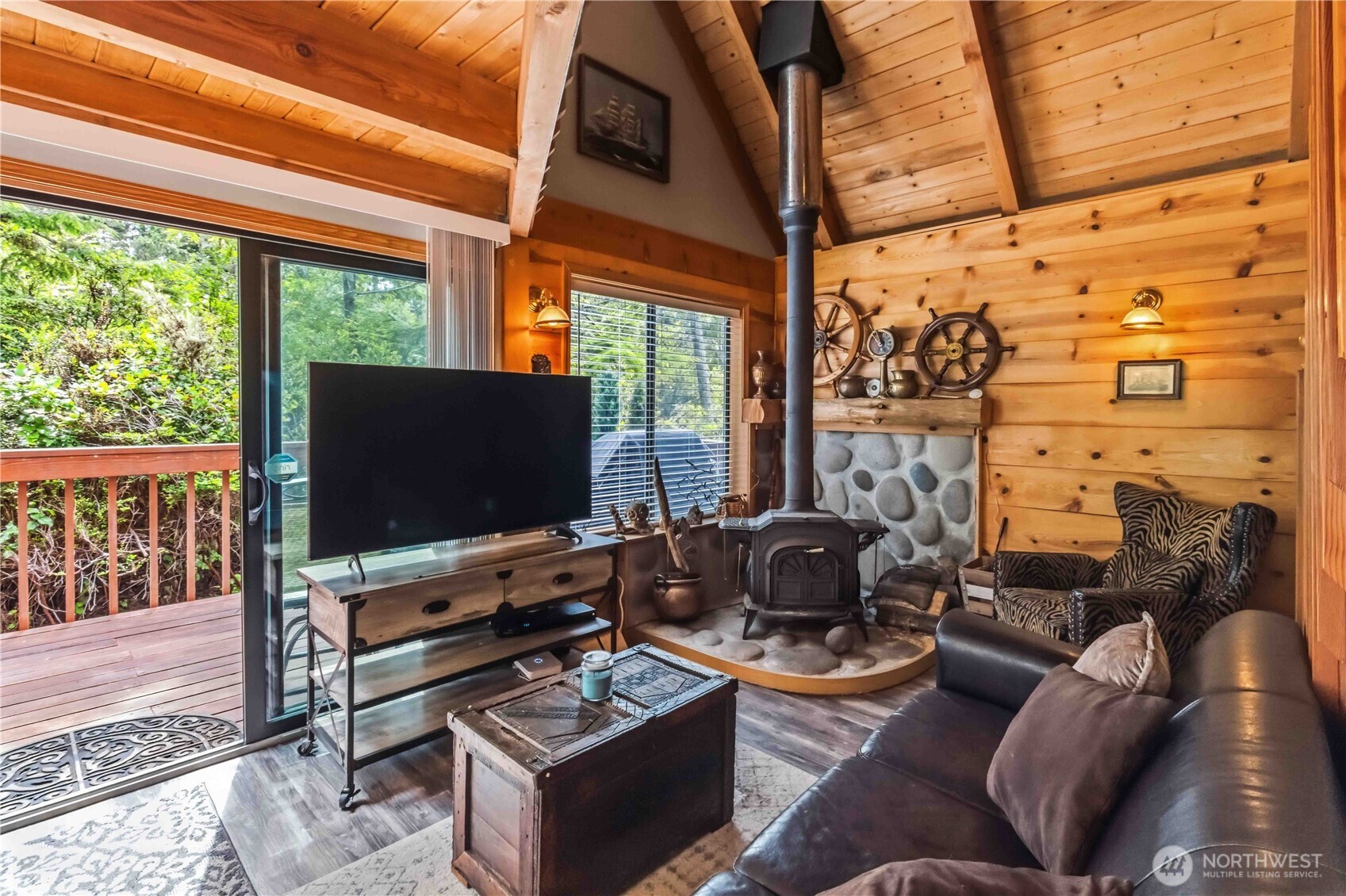 2015 229th Place Property Photo 7