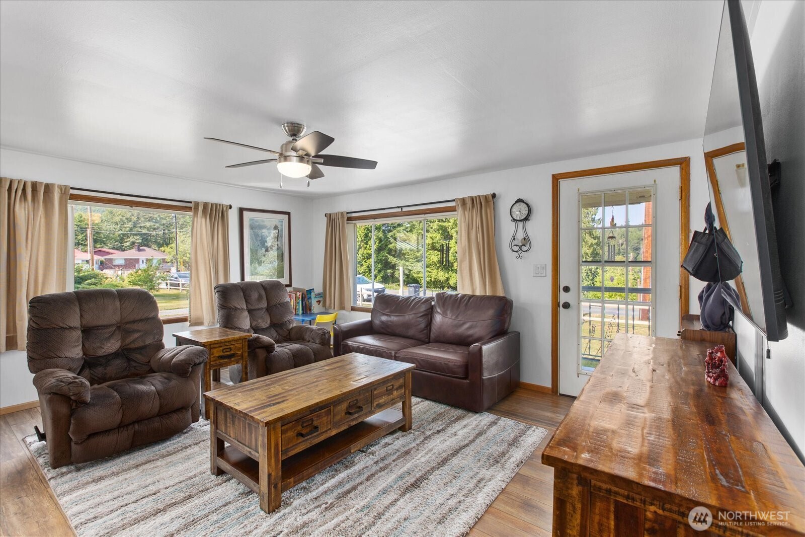 22832 State Route 9 Property Photo 2