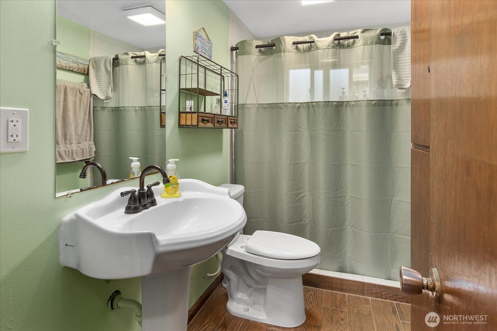 22832 State Route 9 Property Photo 10