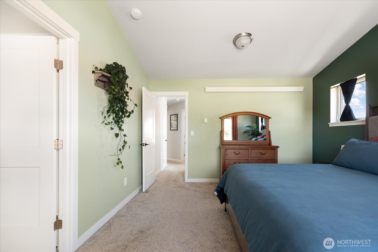 306 S Main Street B3 Property Photo 17