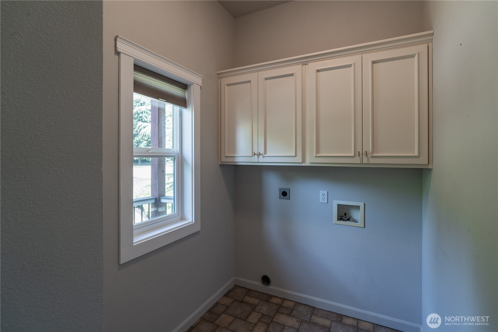 402 Troy Drive Property Photo 22