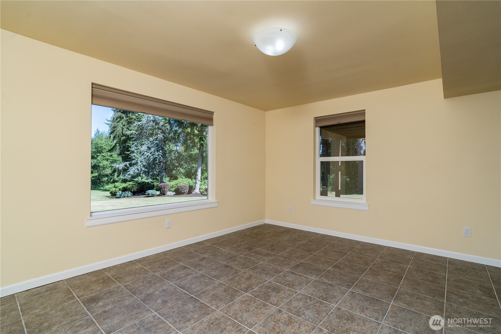 402 Troy Drive Property Photo 34