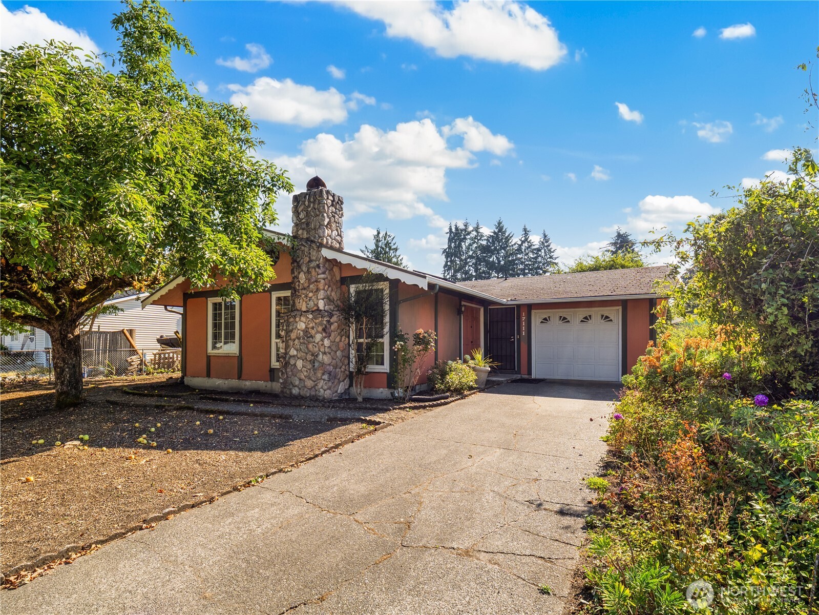 17111 5th Avenue Ct Property Photo 1