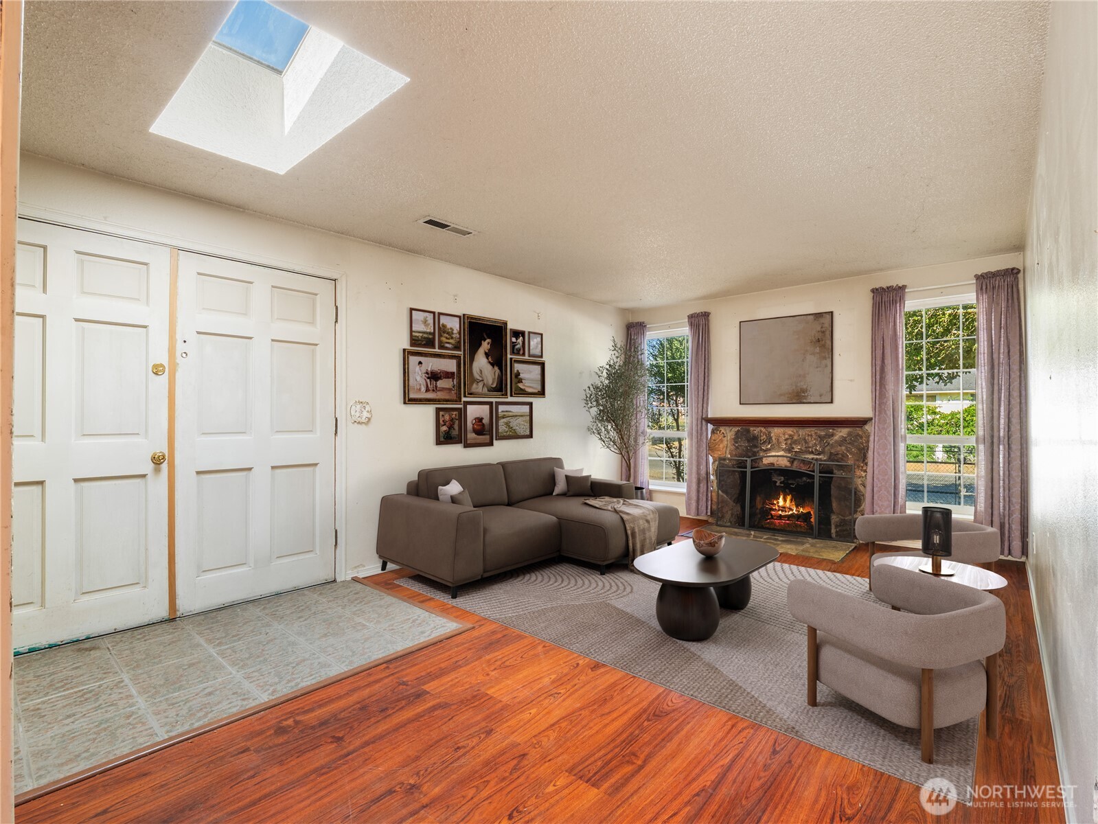 17111 5th Avenue Ct Property Photo 4