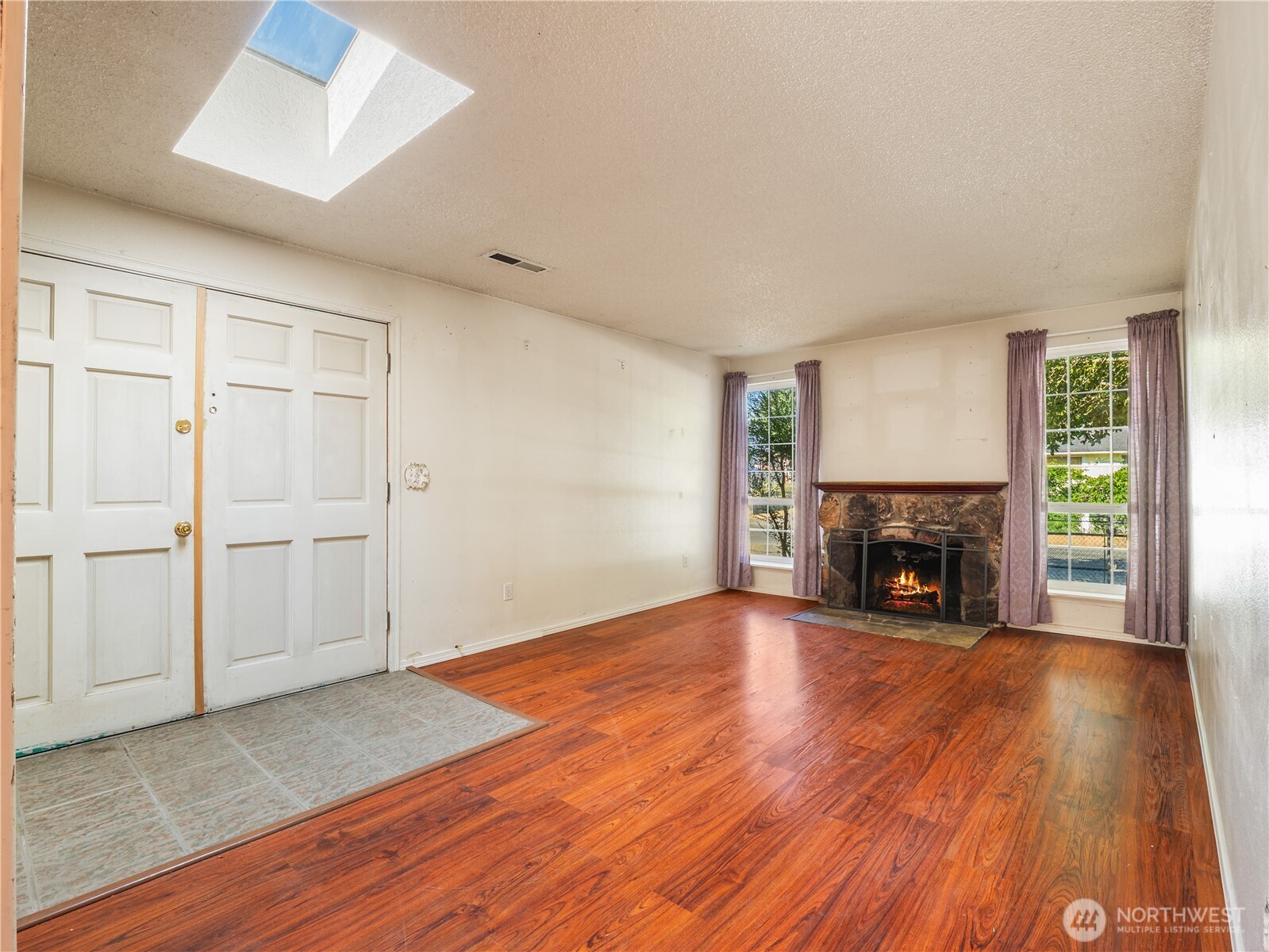 17111 5th Avenue Ct Property Photo 5