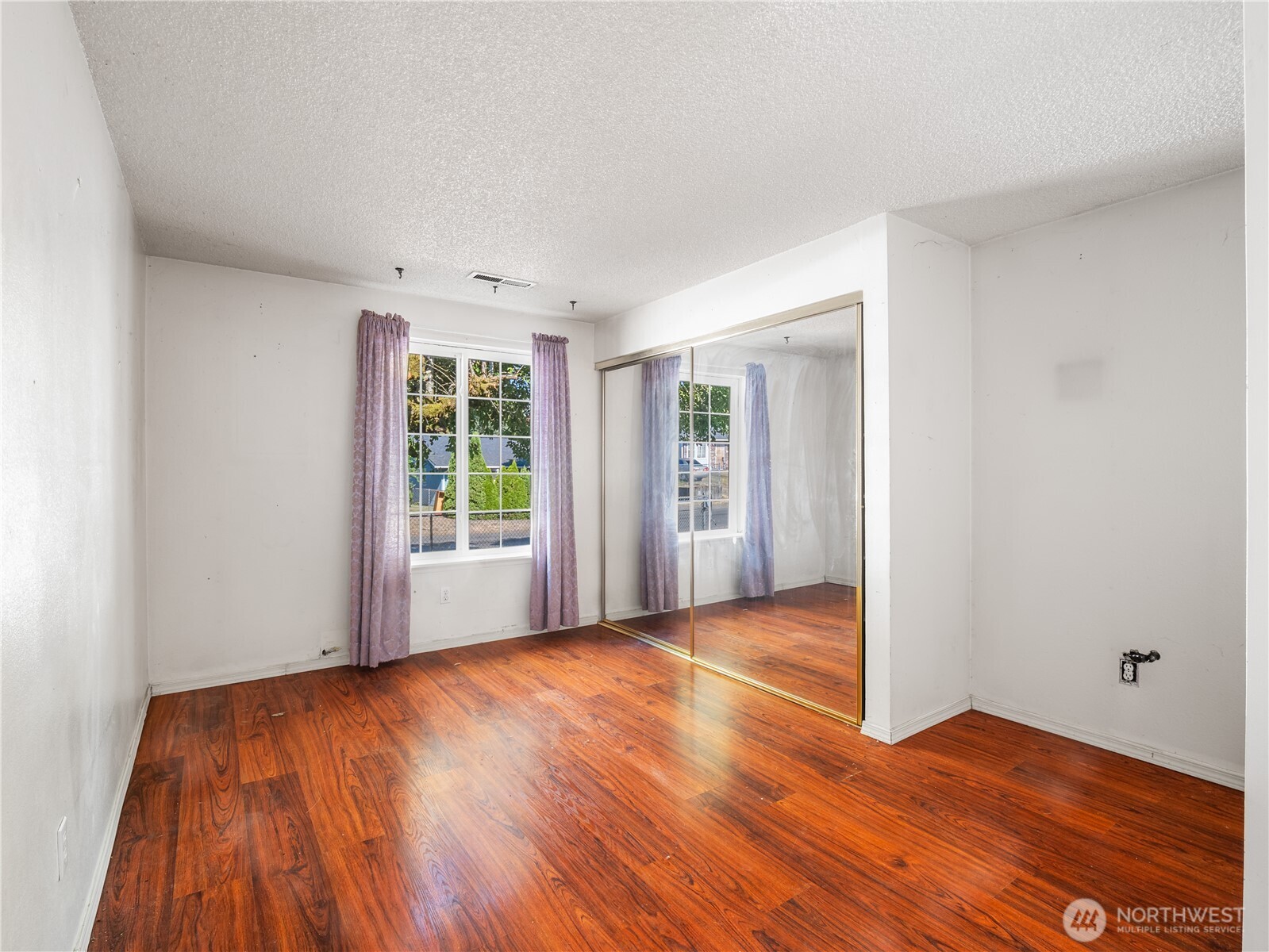 17111 5th Avenue Ct Property Photo 16