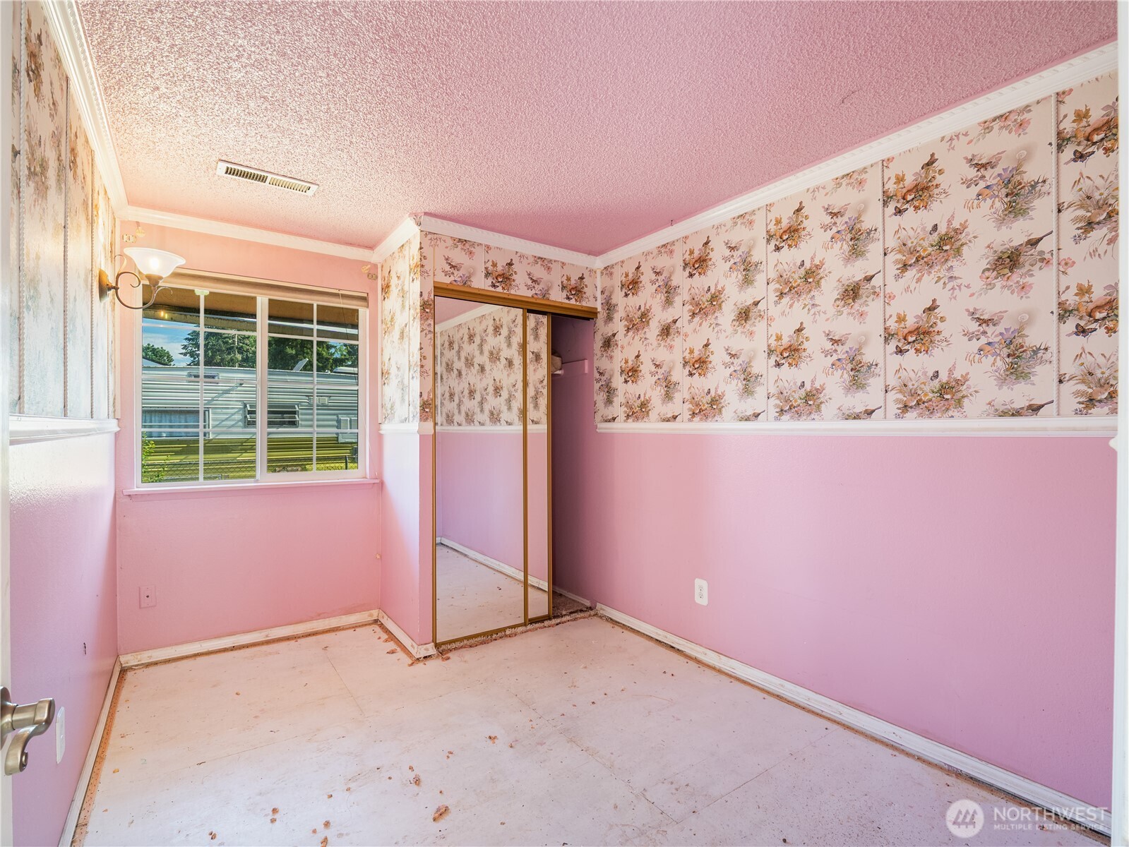 17111 5th Avenue Ct Property Photo 17