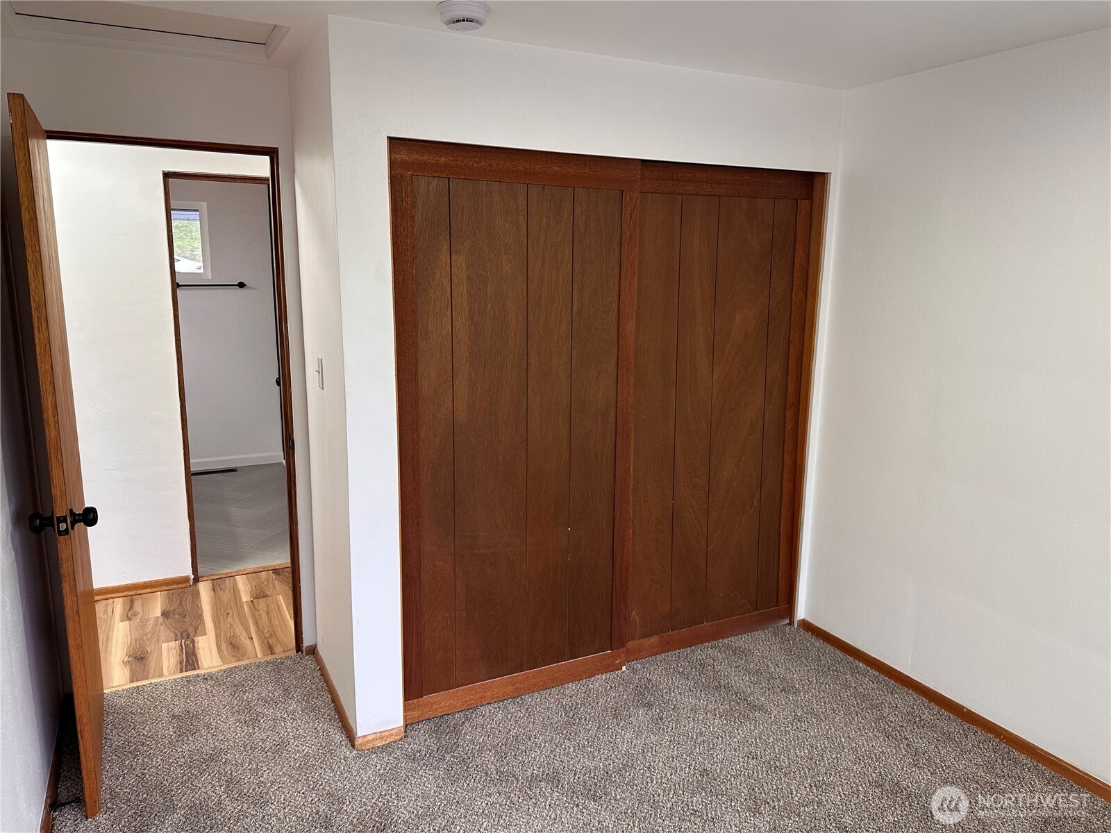 3219 Halverson Avenue Property Photo 14