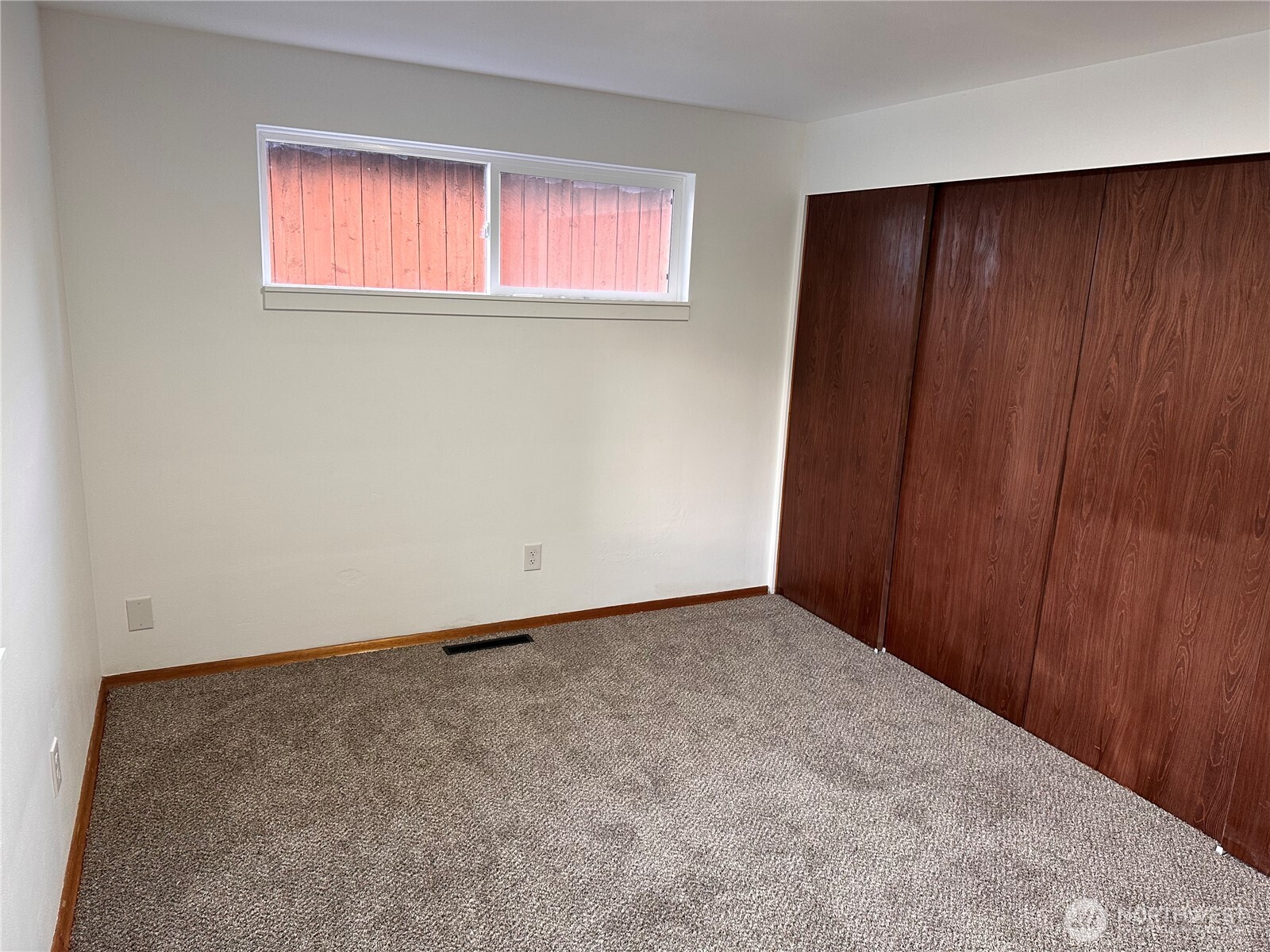 3219 Halverson Avenue Property Photo 16