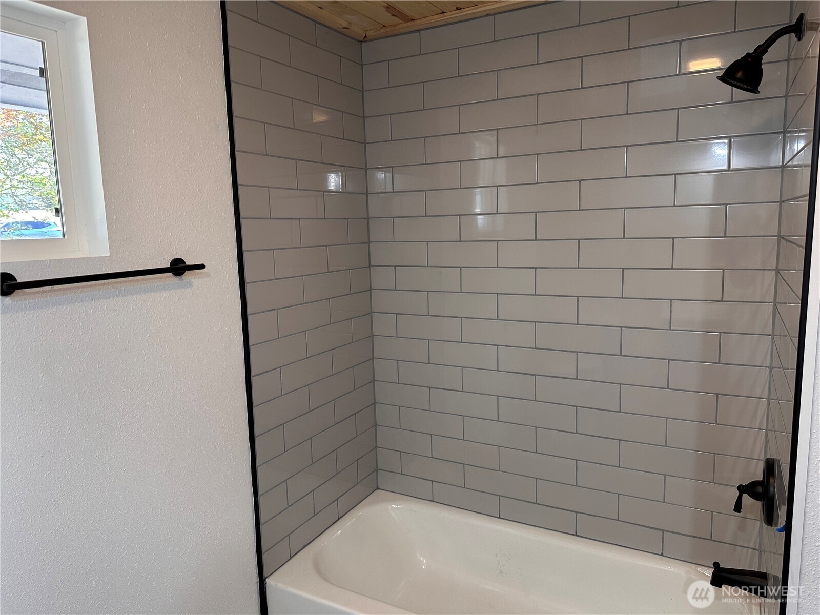 3219 Halverson Avenue Property Photo 18