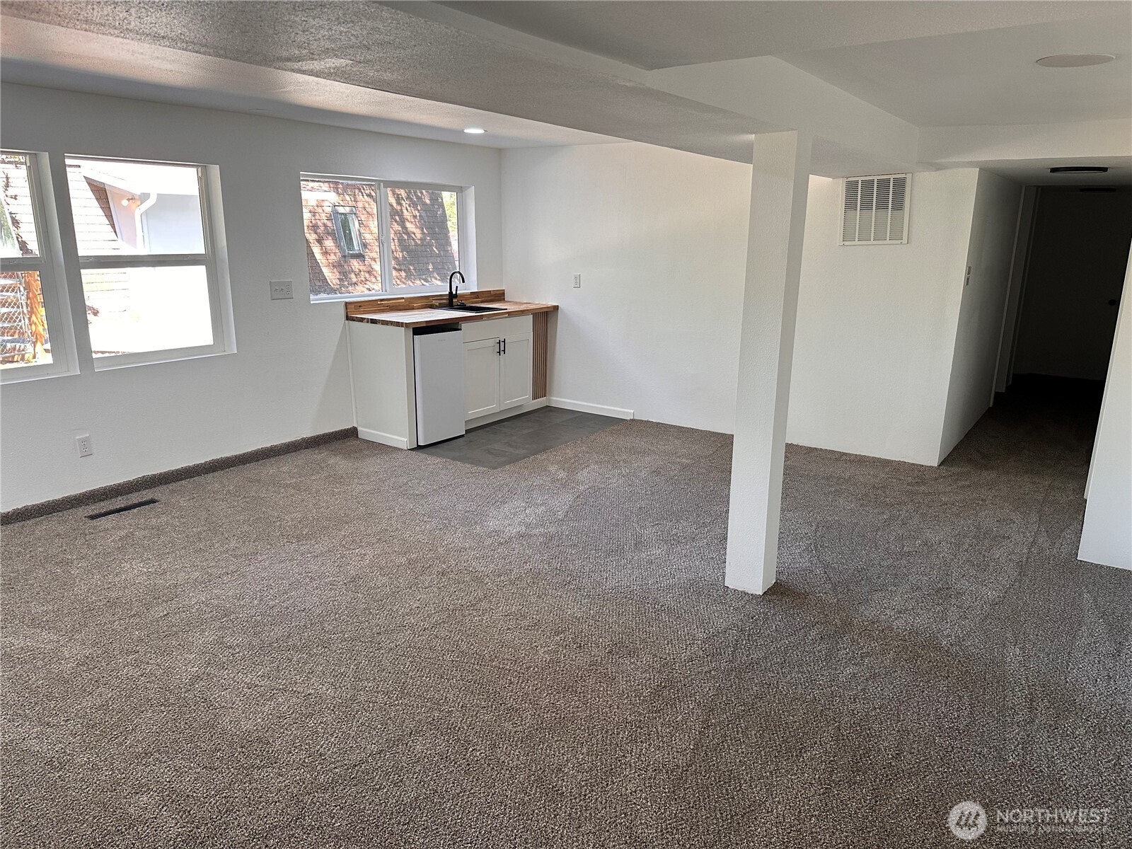 3219 Halverson Avenue Property Photo 20
