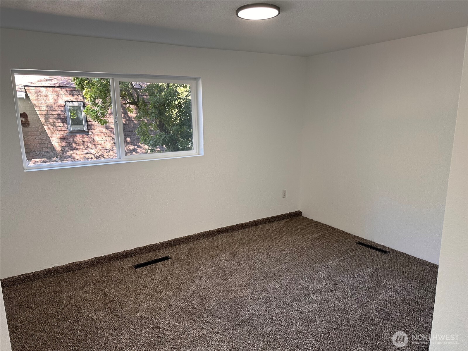 3219 Halverson Avenue Property Photo 23