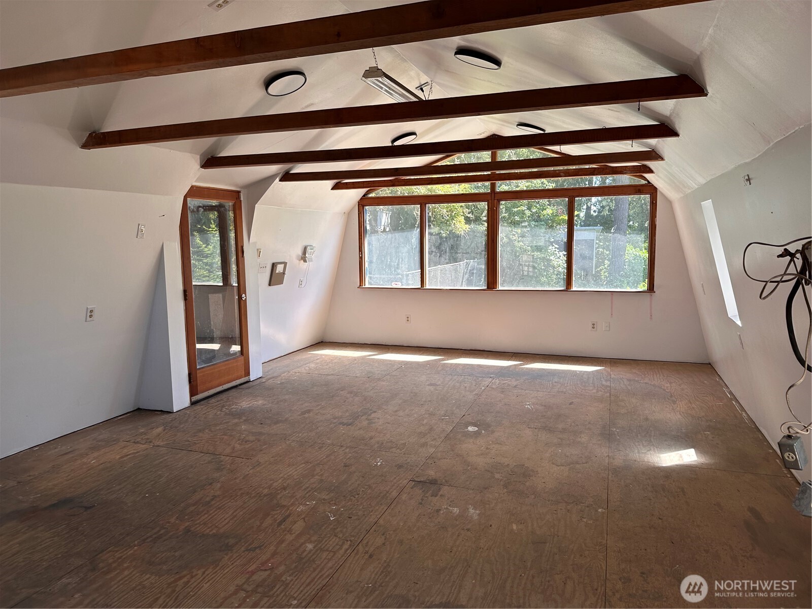 3219 Halverson Avenue Property Photo 35
