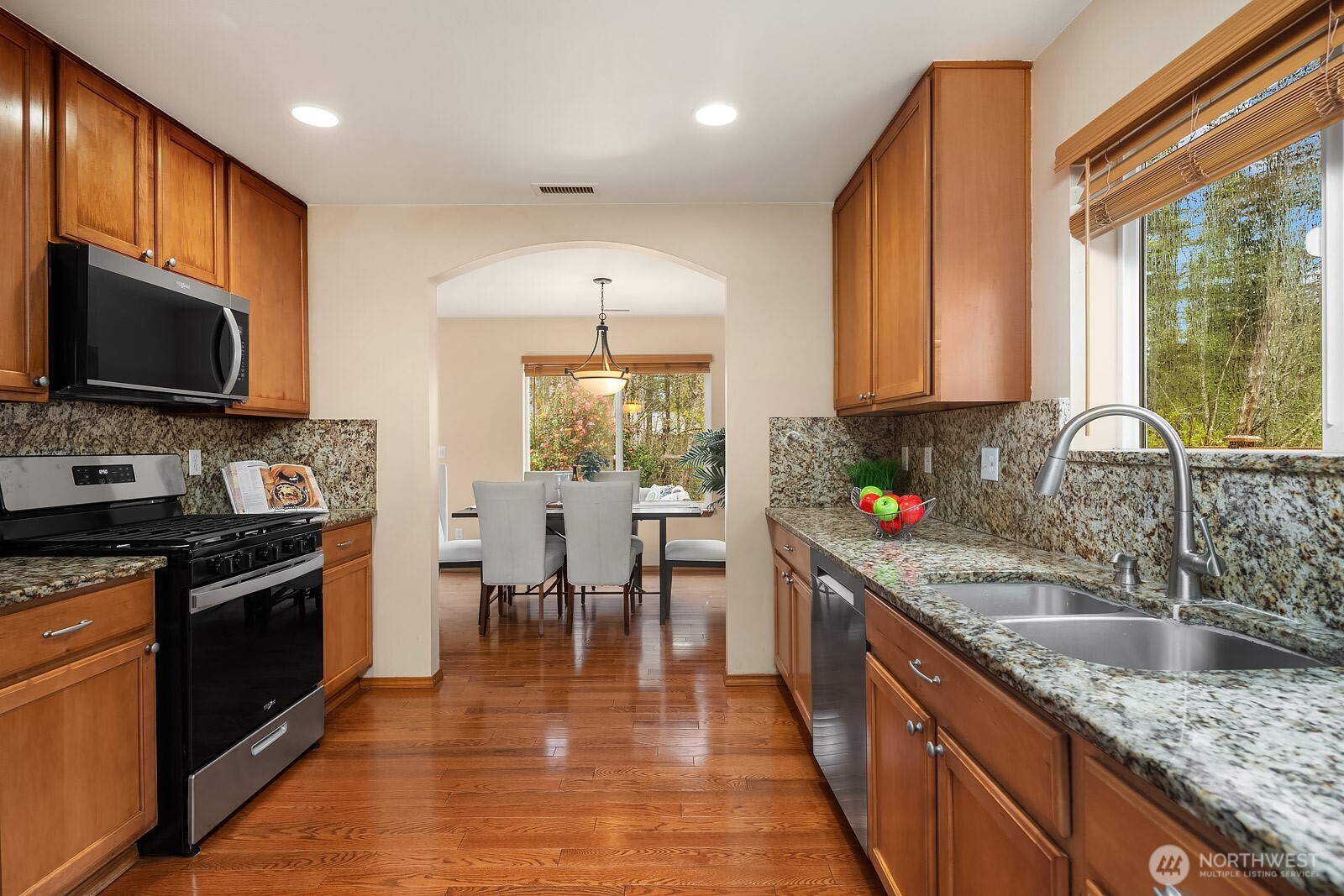 2016 250th Place Property Photo 14