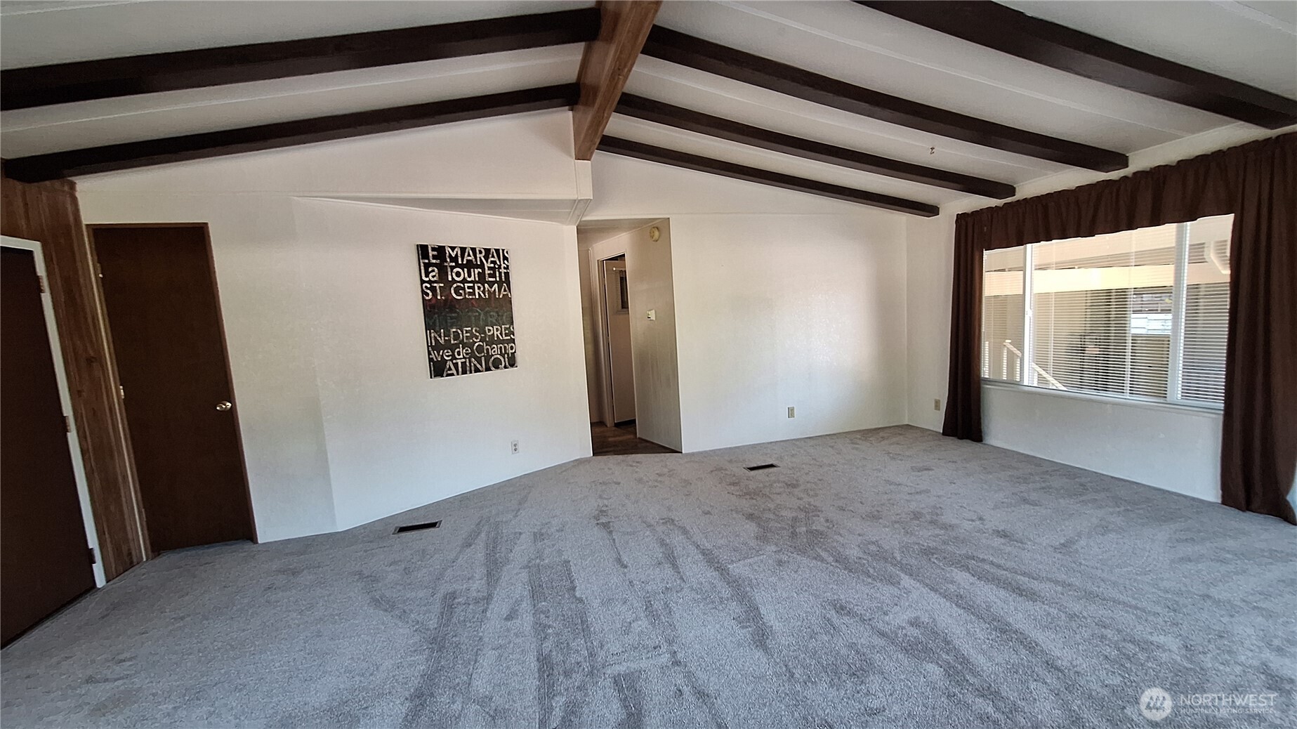 5210 90th Street 45 Property Photo 2