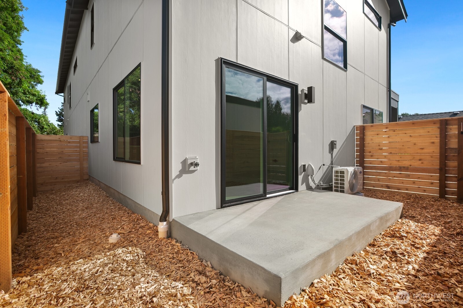 508 Sw 137th Street B Property Photo 16