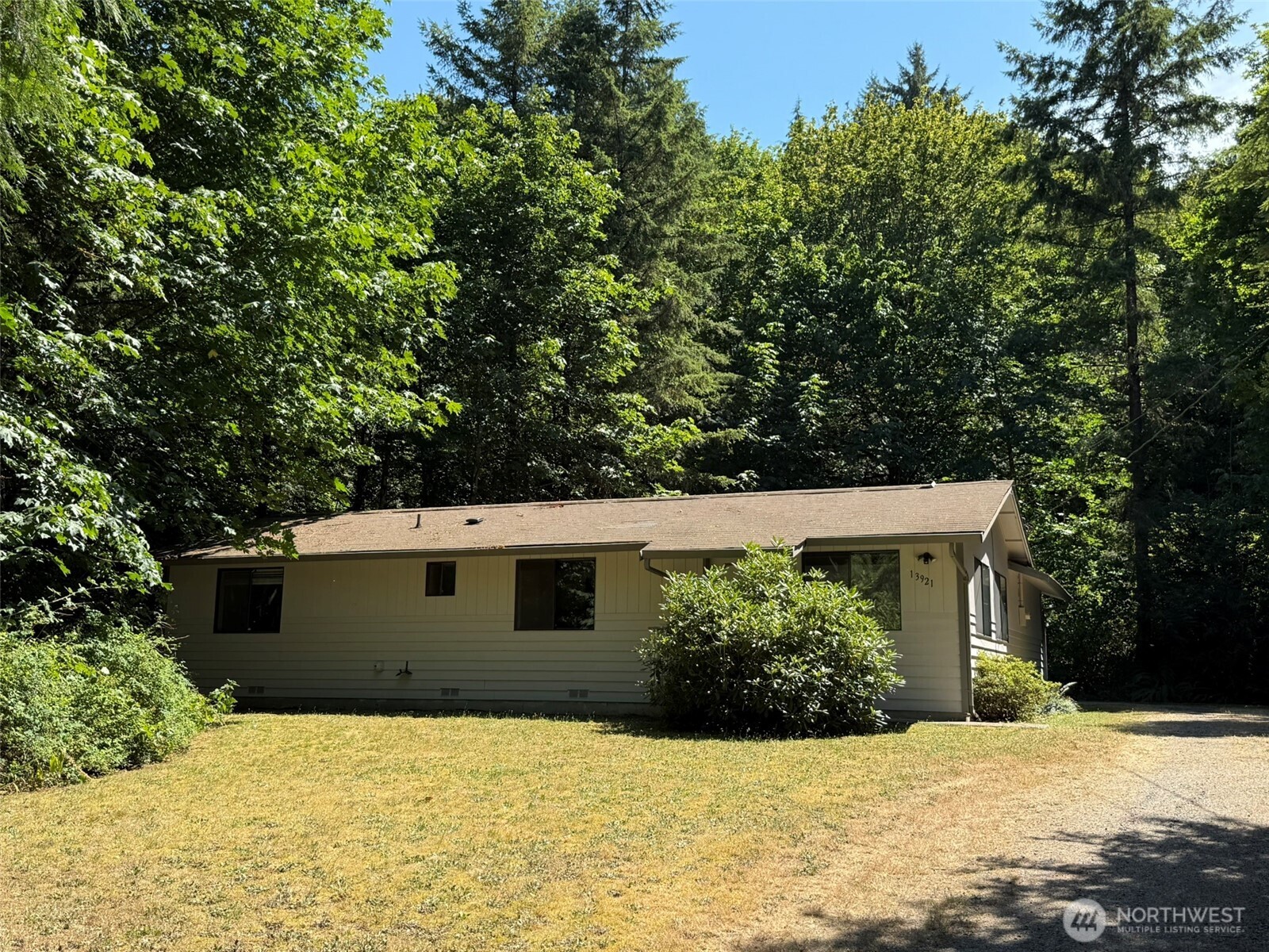 13921 217th Avenue Property Photo 1