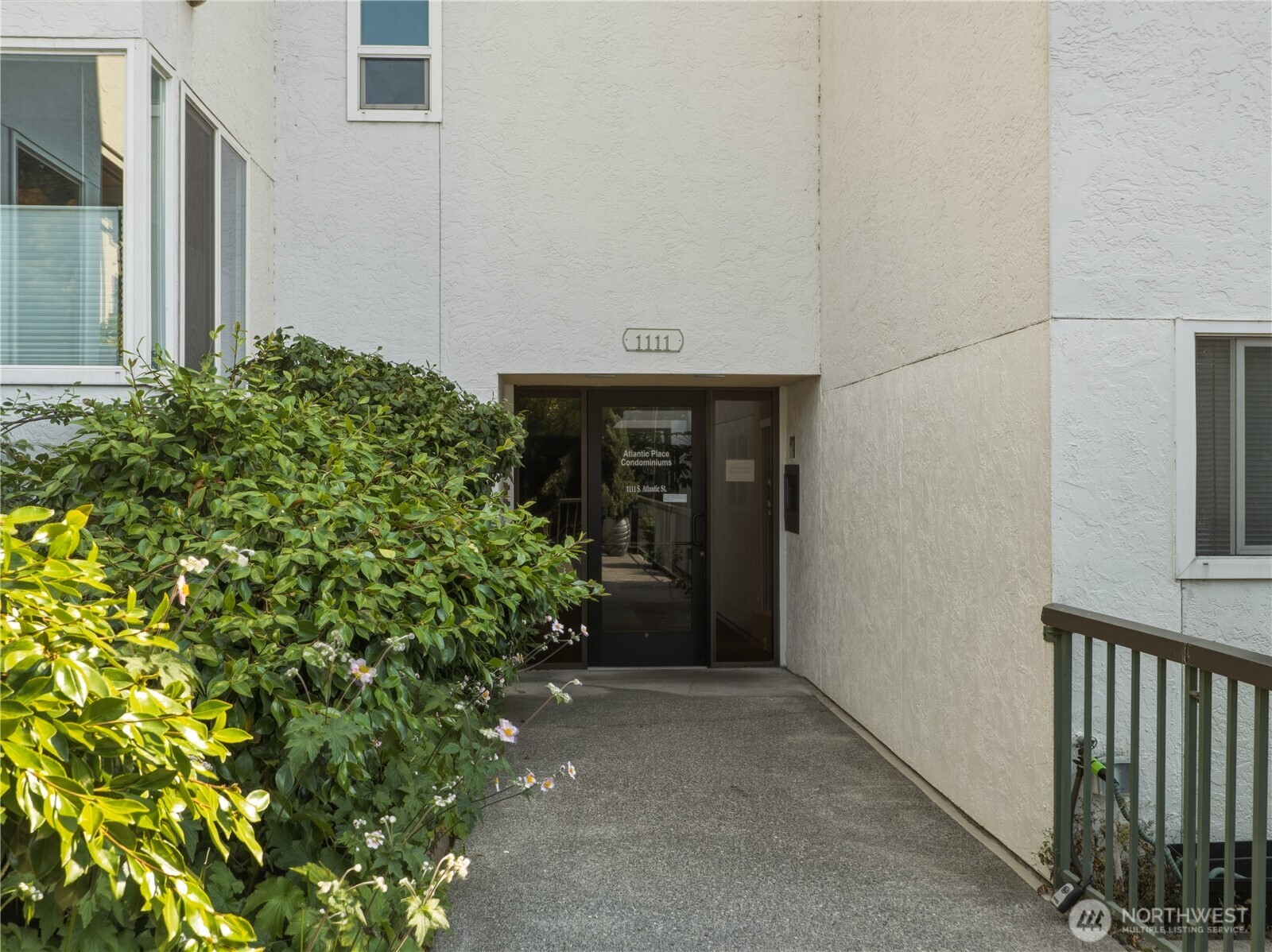 1111 S Atlantic Street 408 Property Photo 28