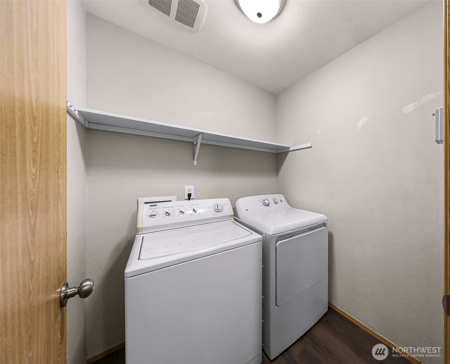 16619 41st Drive B Property Photo 18
