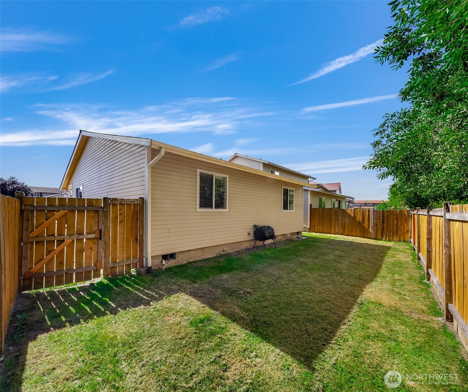 16619 41st Drive B Property Photo 22
