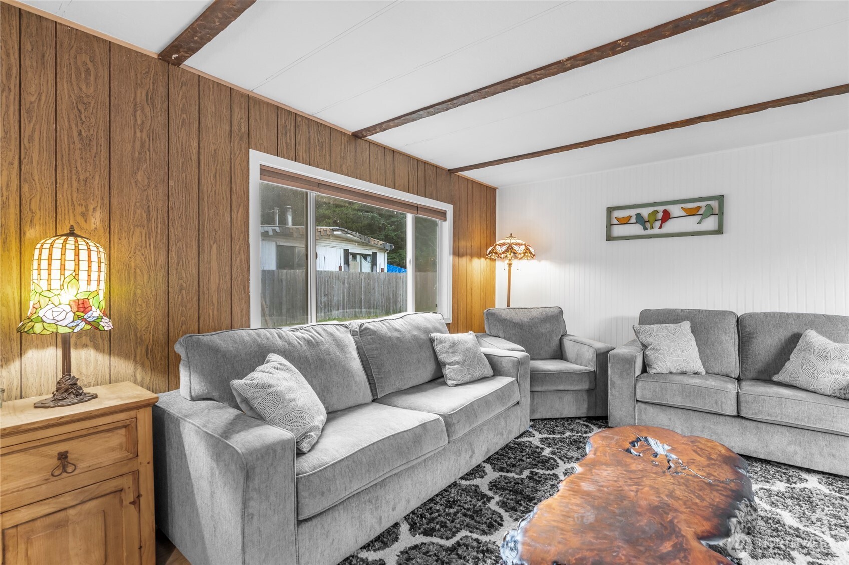 590 Ocean View Drive Property Photo 18
