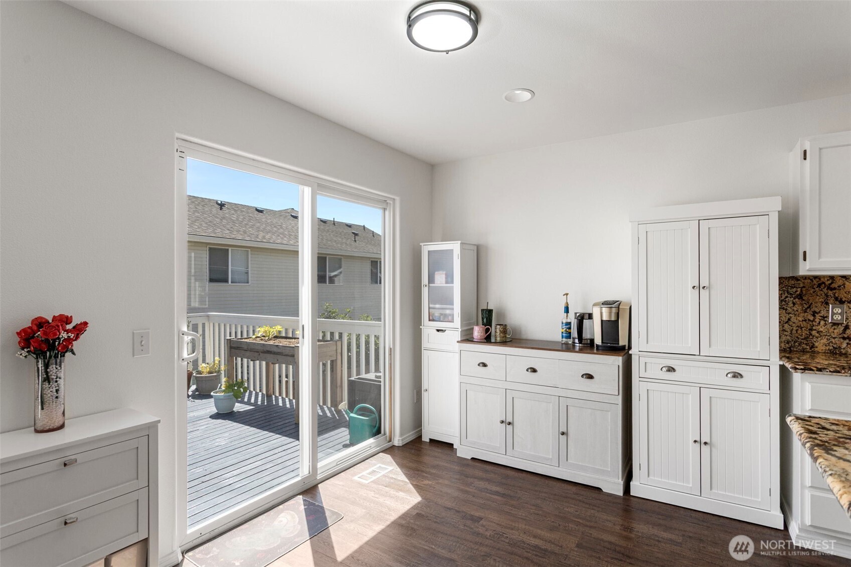 17625 12th Place Property Photo 10