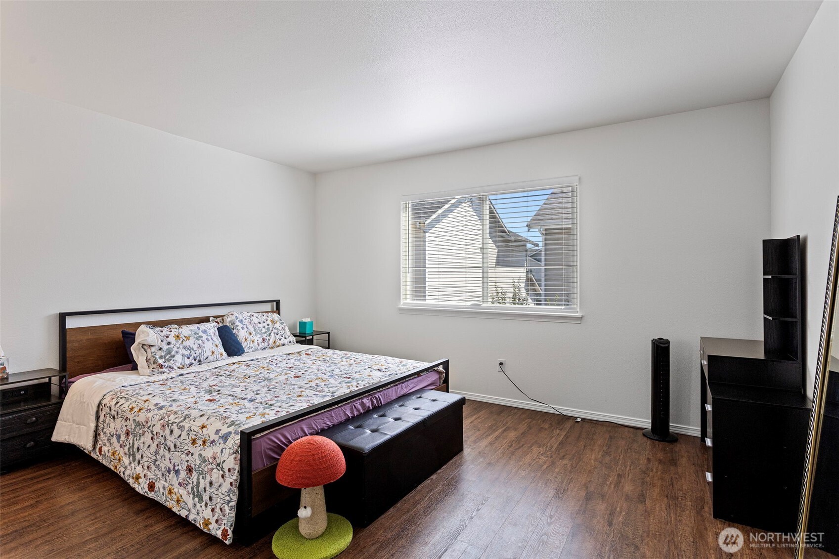 17625 12th Place Property Photo 14