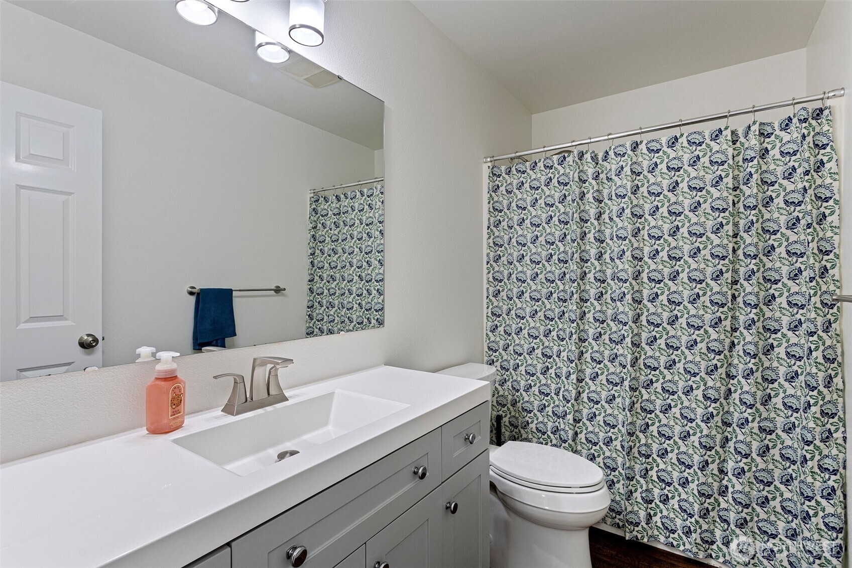17625 12th Place Property Photo 24