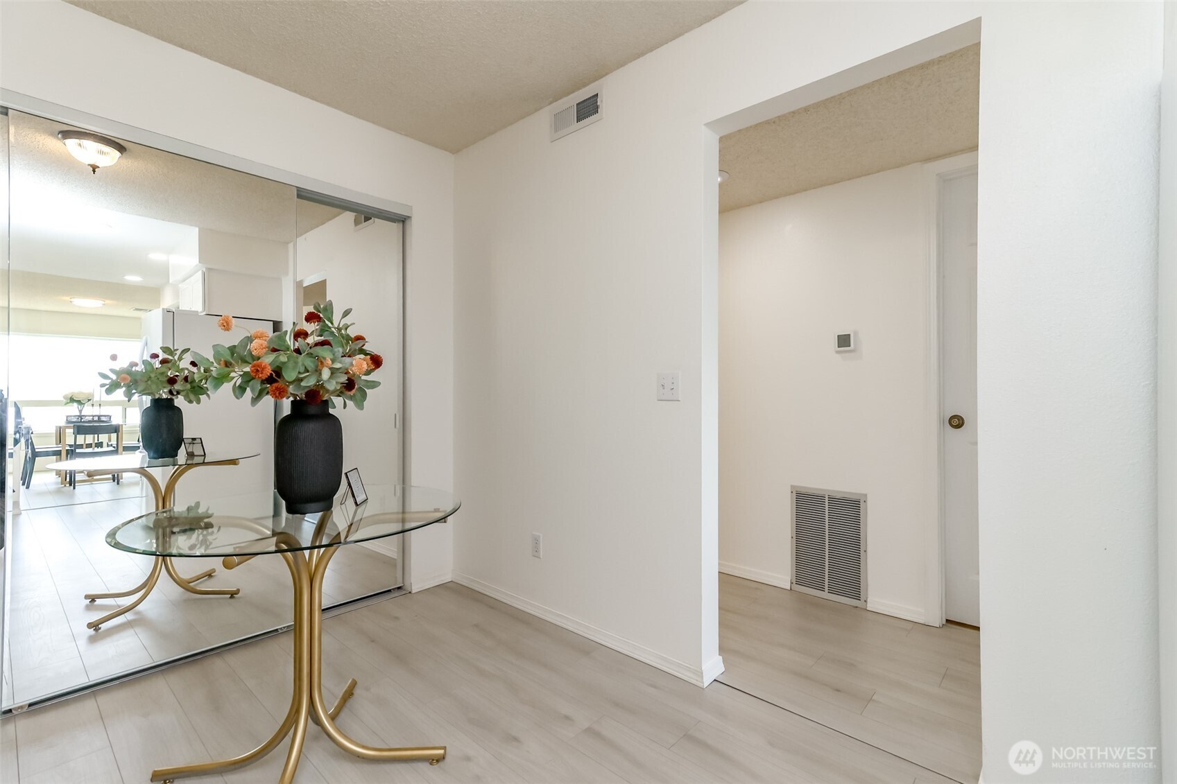 525 Broadway 302 Property Photo 18