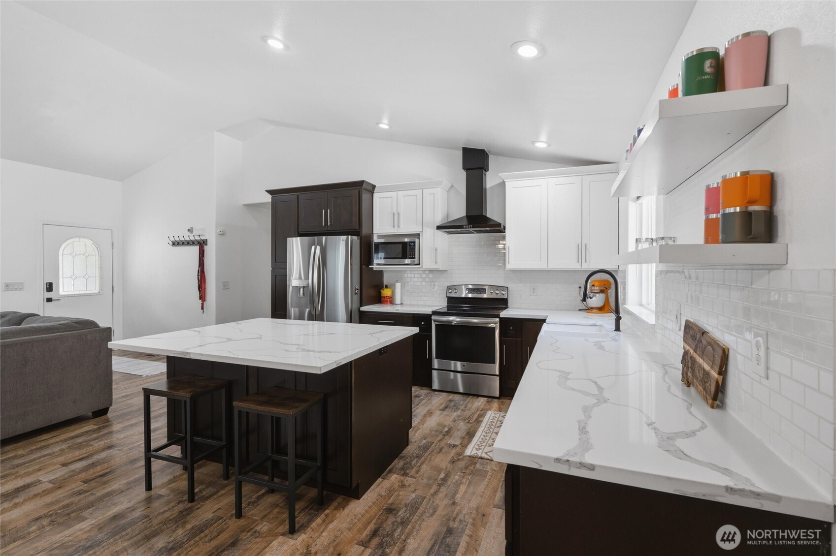 12847 Bear Lake Drive Property Photo 14