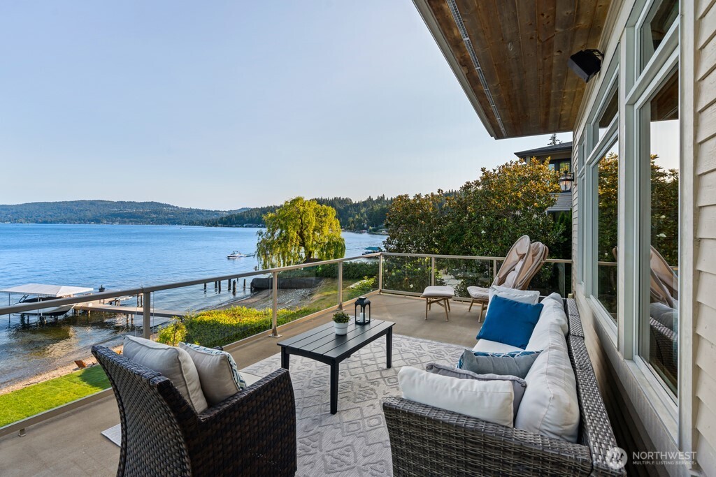454 W Lake Sammamish Parkway Property Photo 7