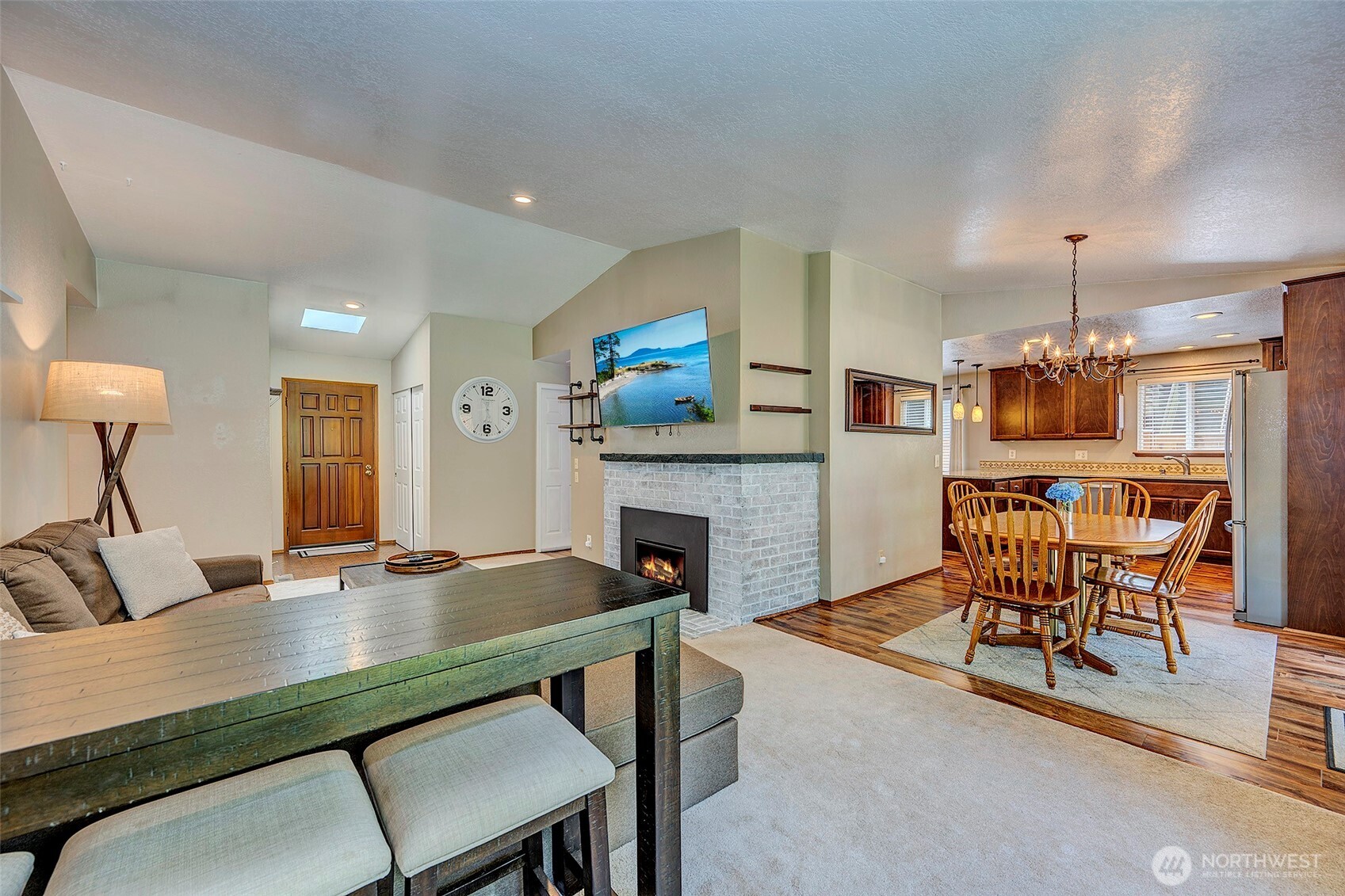 29707 32nd Place Property Photo 5