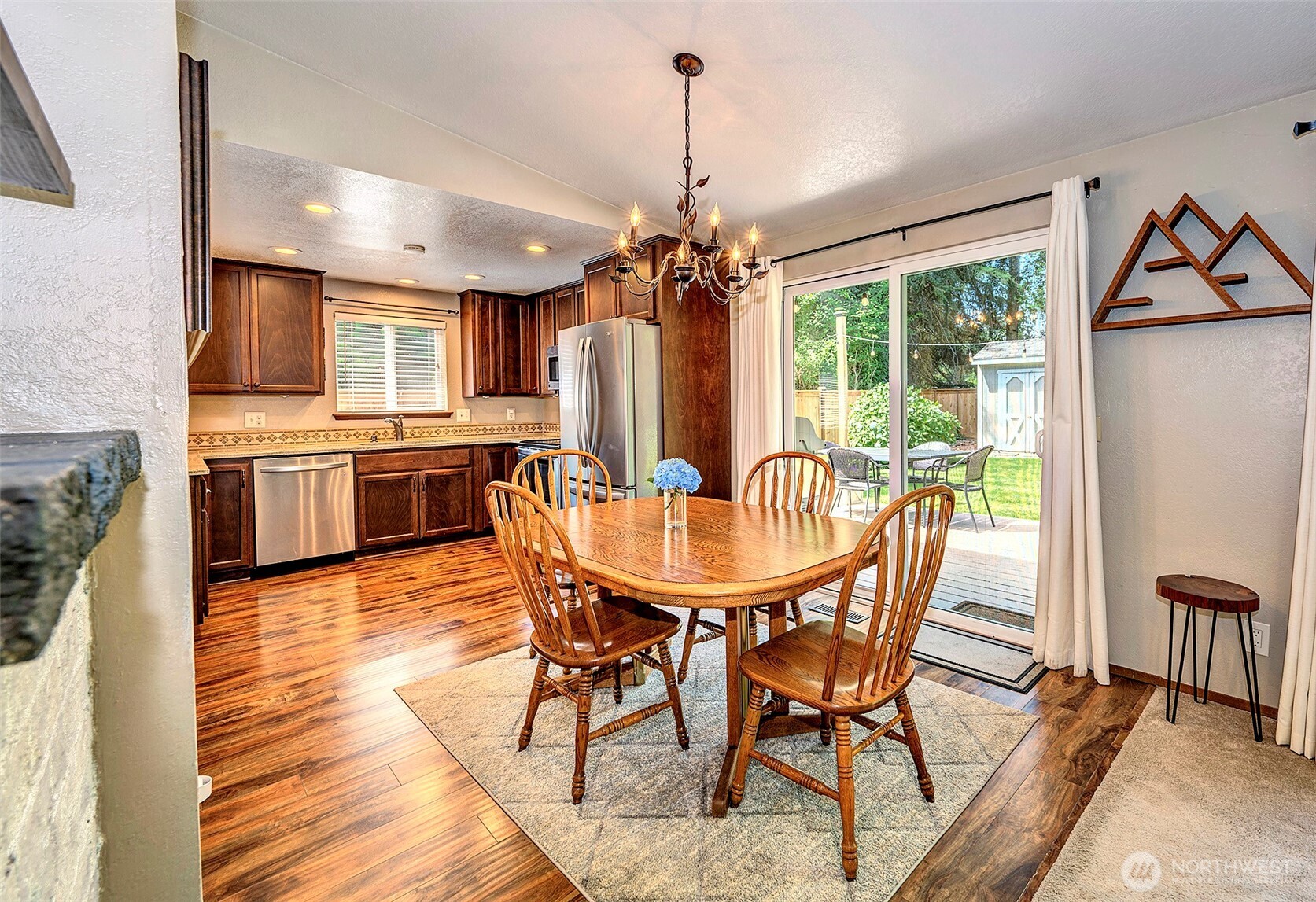 29707 32nd Place Property Photo 11
