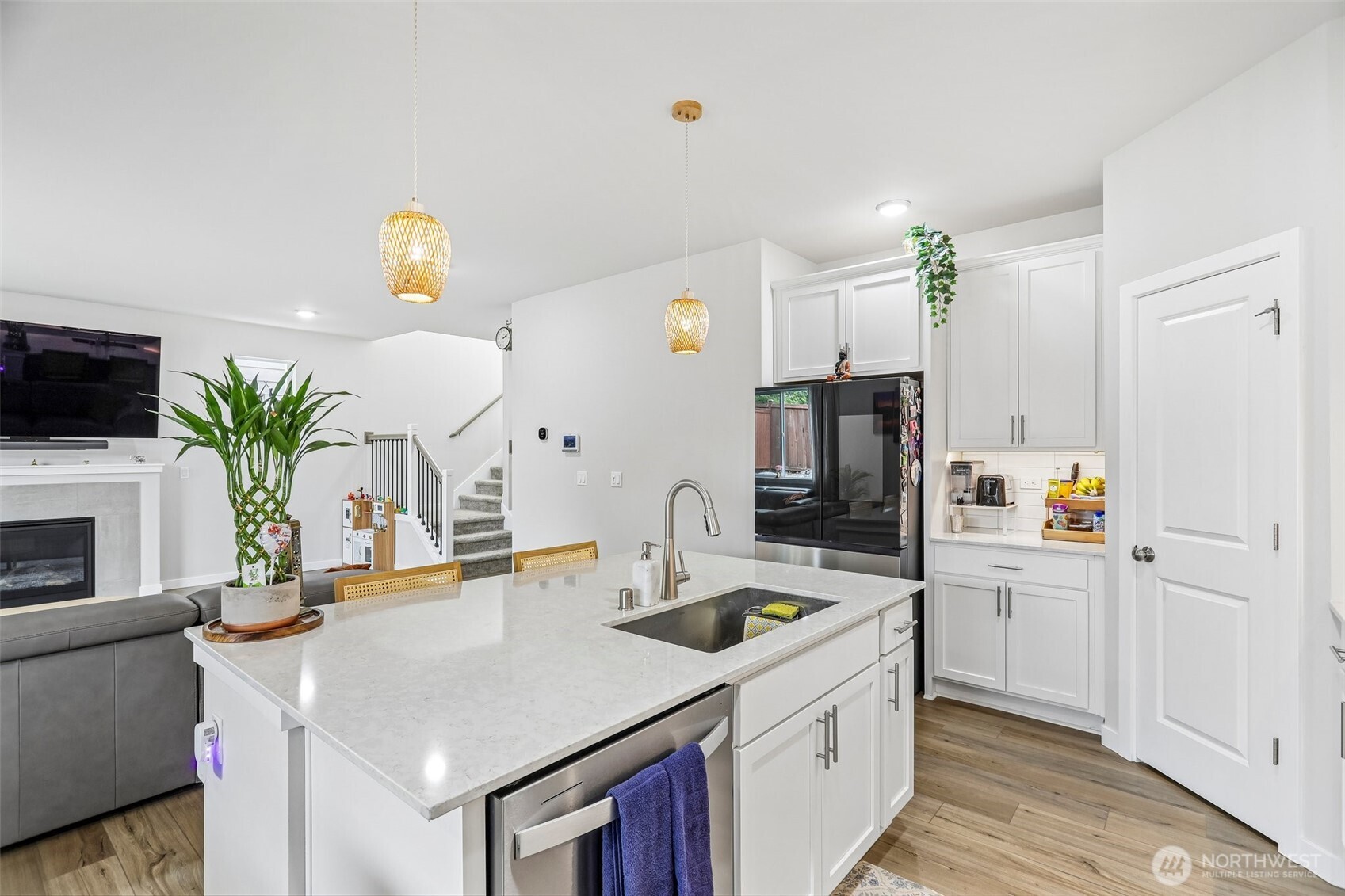 8543 52nd Place Property Photo 11